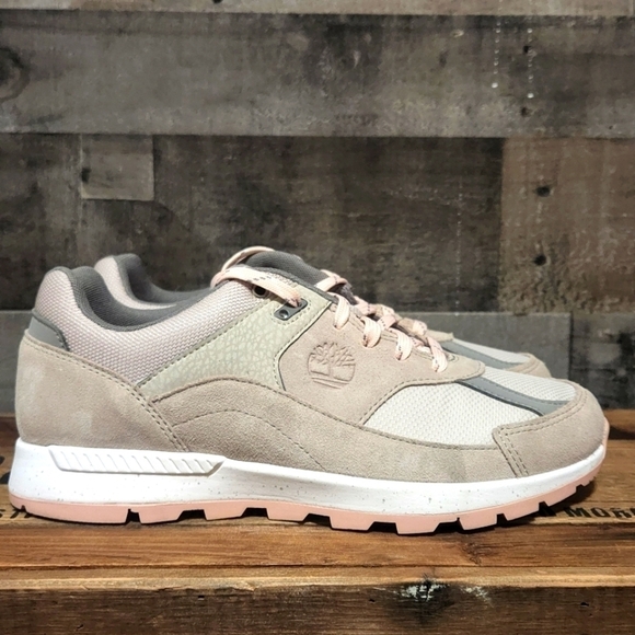 ⚡️Host Pick ⚡️Timberland Field Trekker Trainer for Women in Beige - Picture 4 of 12